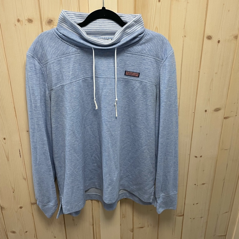 Vineyard vines sweater